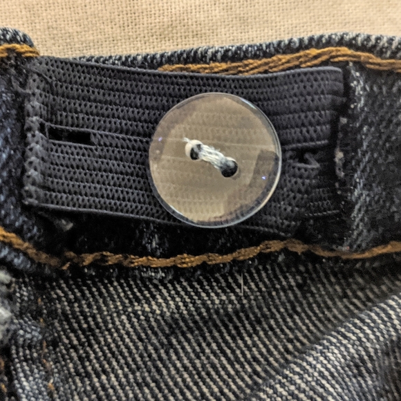 3/$15 7 FOR ALL MANKIND jeans (size 5) - Picture 6 of 9